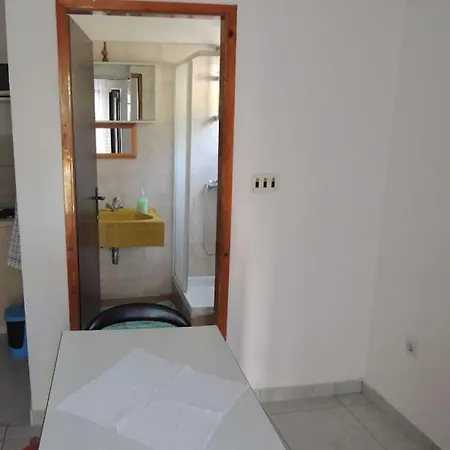 Crosurf Peljesac Apartment *